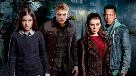 wolfblood where to watch